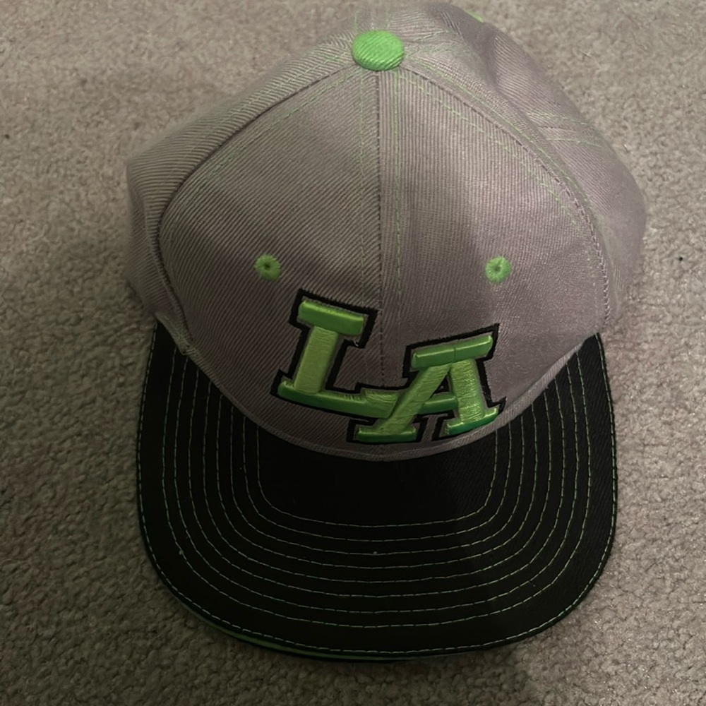 LA hat